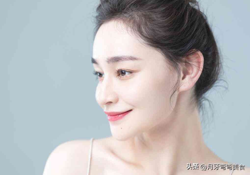 女生只用三種化妝品好嗎(女生平時用的化妝品)