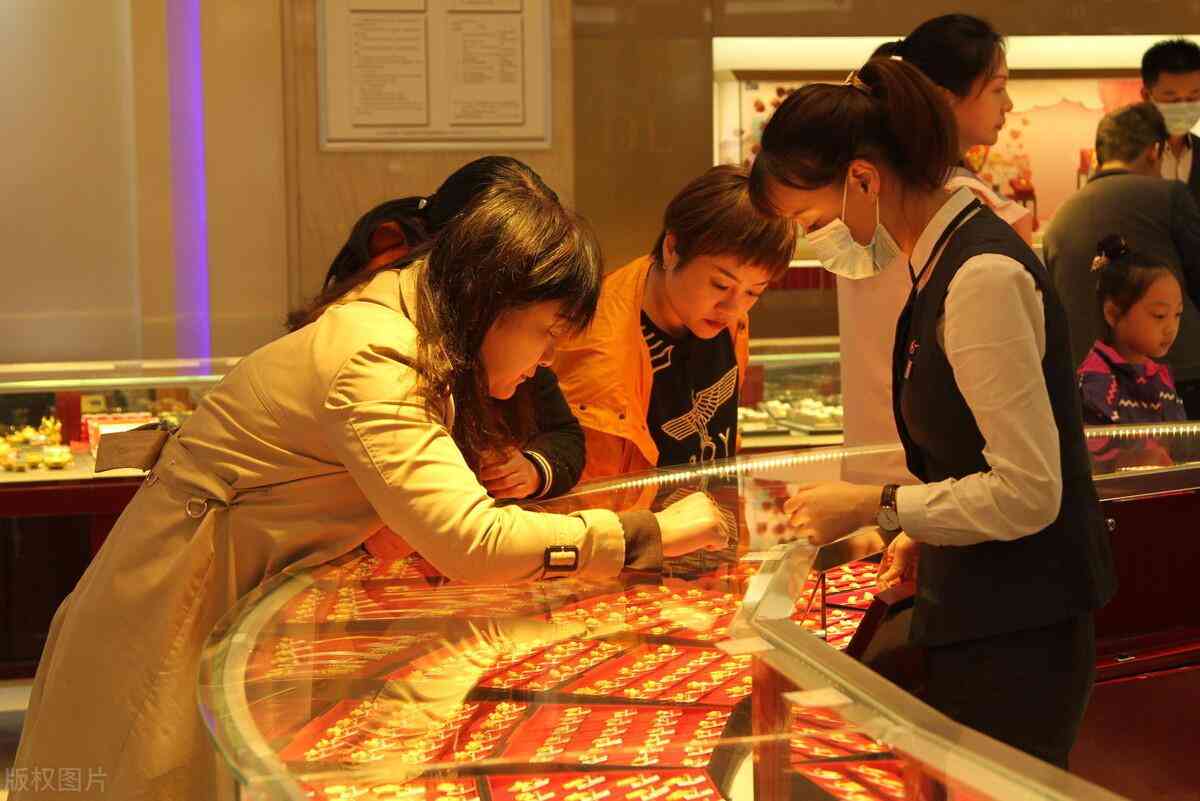 金項(xiàng)鏈一般多少克(男士黃金項(xiàng)鏈一般多少克)