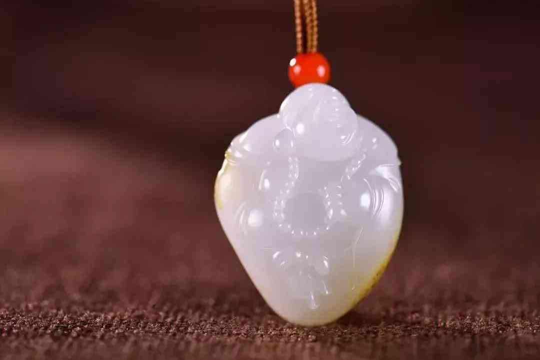 羊脂玉怎么鑒別真假(羊脂玉怎么識別真假的方法)