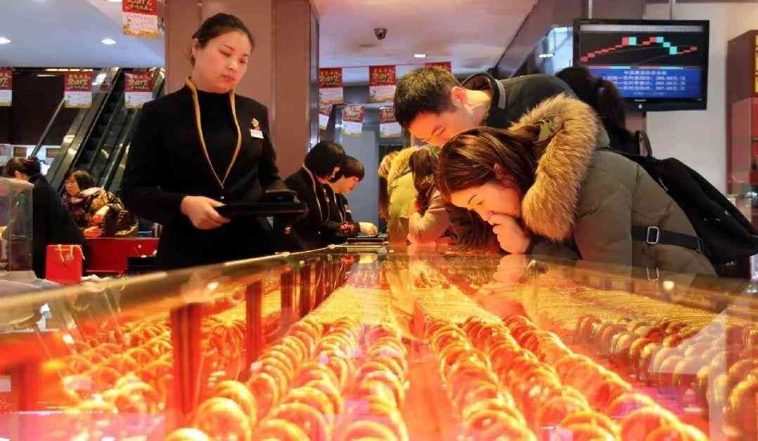 泰州老鳳祥今日黃金價(鹽城老鳳祥黃金價格查詢)