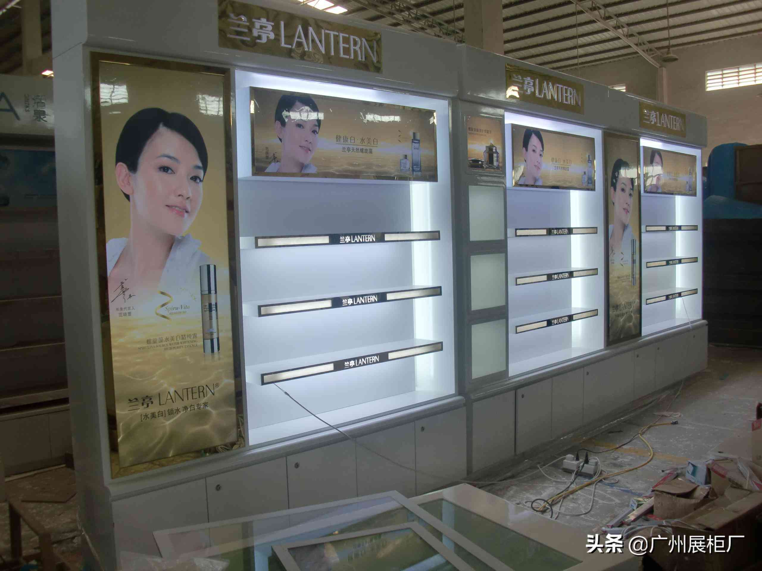 二手化妝品柜子展示柜多少錢(附近二手化妝品展示柜轉讓)插圖7