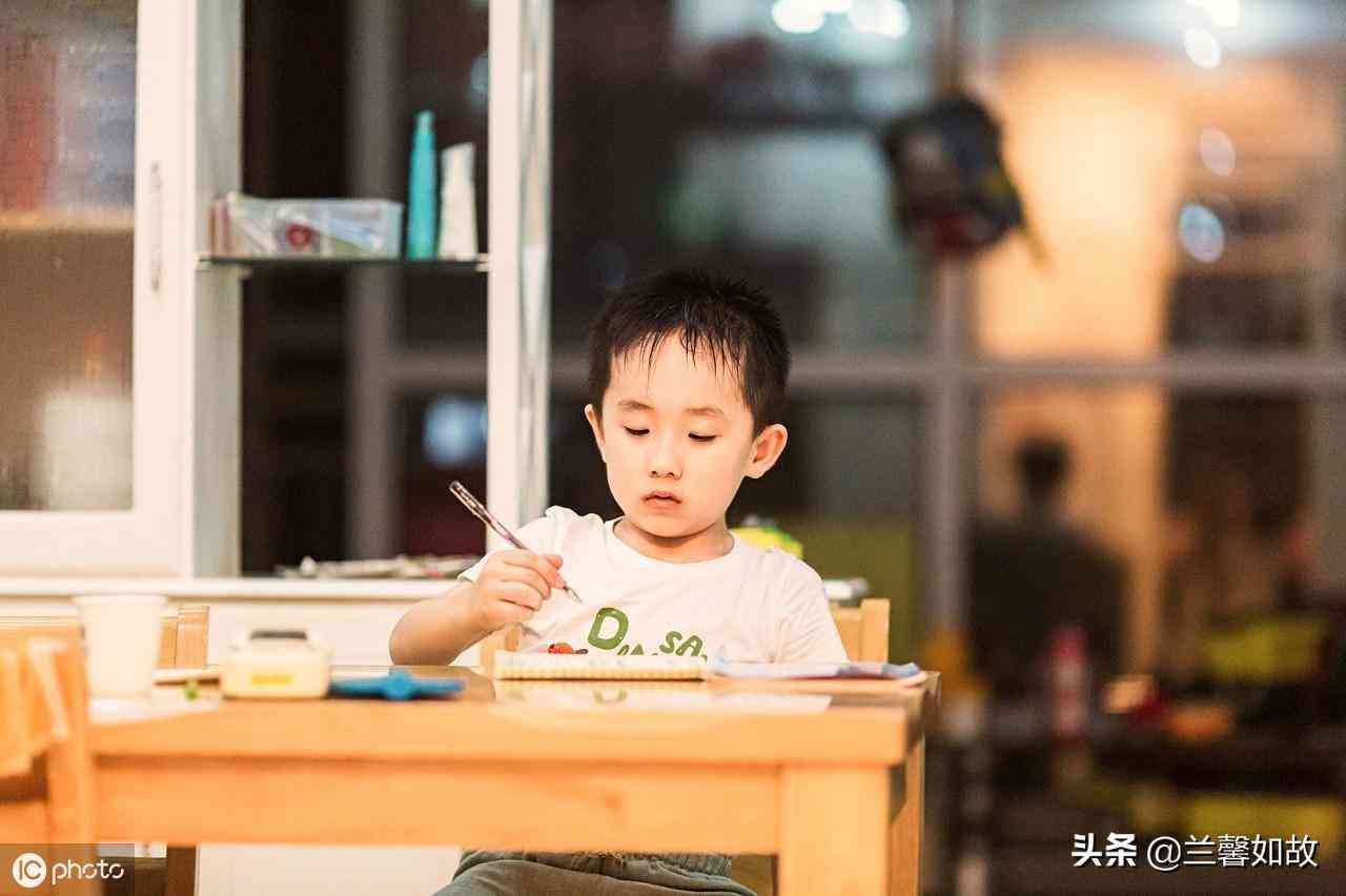 白銀盤指的是什么(白銀盤里一青螺的白銀盤指的是什么)