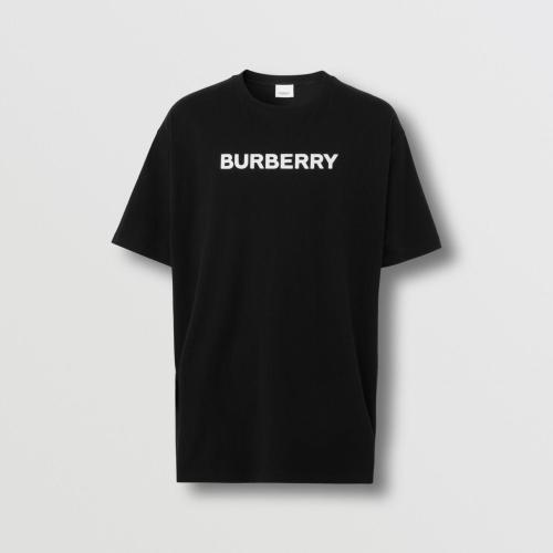 BURBERRY 22年秋冬 男士 徽標印花棉質寬松 T 恤衫 80553071