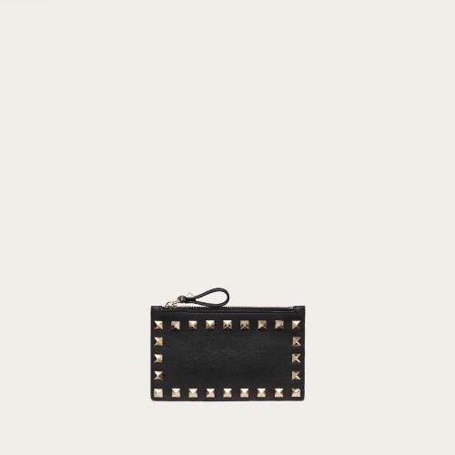  VALENTINO華倫天奴 22年春夏 女士 錢包 PORTE-CARTES ROCKSTUD ZIPPé EN VEAU ZW2P0548BO 預(yù)定商品1-3周發(fā)貨
