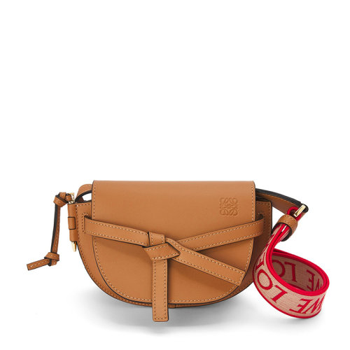LOEWE/羅意威 22春夏新款情人節特別版GATE DUAL系列 女士迷你暖沙色牛皮革配可拆卸肩帶斜跨單肩包0010683266