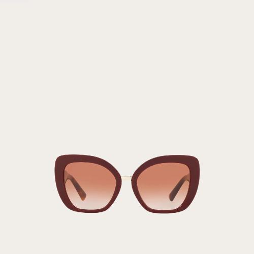  VALENTINO華倫天奴 22年春夏 女士 太陽(yáng)眼鏡 LUNETTES DE SOLEIL OVERSIZE FORME OEIL-DE-CHAT 預(yù)定商品1-3周發(fā)貨