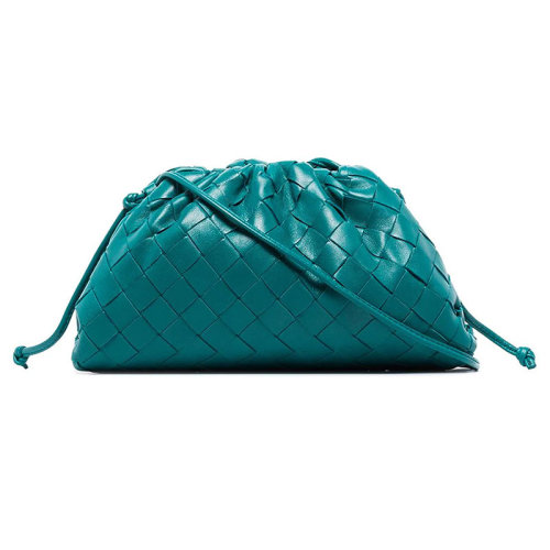 Bottega Veneta/葆蝶家 女士 時尚百搭 女包 冰藍色小羊皮 手拿包斜挎包單肩包 585852VCPP13118 HJH0022B