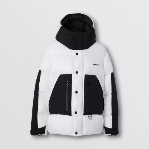  BURBERRY 22年秋冬 男士 徽標印花尼龍寬松連帽羽絨服 80606611