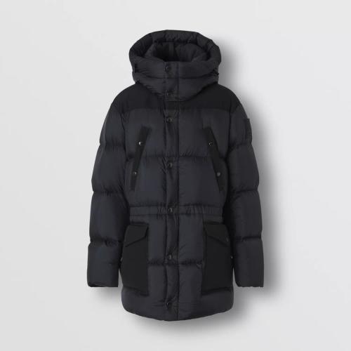  BURBERRY 22年秋冬 男士 徽標貼花尼龍羽絨服 80438461 預定商品1-3周發貨