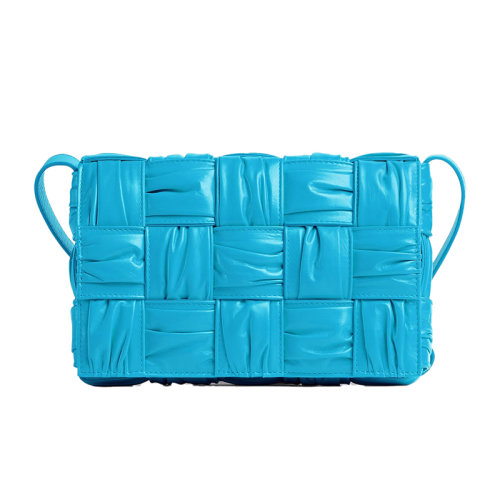Bottega Veneta/葆蝶家 22新款 女士藍色帶褶裥Intrccio圖案小牛皮磁扣翻蓋開合黃銅飾面單肩斜挎包717089V2FY14606