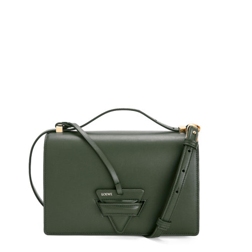 LOEWE/羅意威 20  Barcelona系列 女士復古卡其色小牛皮徽標三角搭扣單肩斜挎包0010594190
