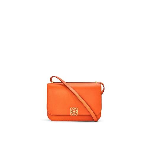  LOEWE羅意威 22年秋冬 女士 單肩包 Goya bag in silk calfskin A896N01X03-9100