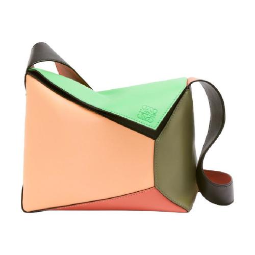  LOEWE羅意威 22年秋冬 男士 單肩包 Large Puzzle Hobo bag in nappa calfskin B510J68X03-437
