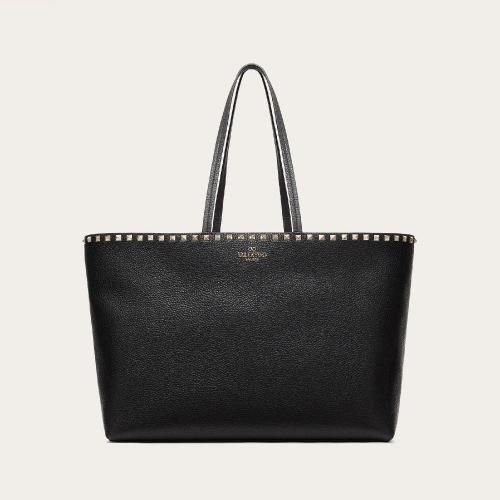  VALENTINO華倫天奴 22年春夏 女士 手提包 GRAND CABAS ROCKSTUD EN CUIR DE VEAU GRAINé 預定商品1-3周發(fā)貨