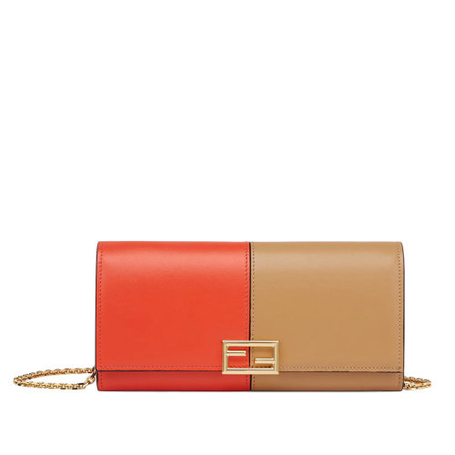 FENDI/芬迪  女士雙色調紅色米色皮革金色金屬飾面單肩斜挎手拿鏈條長款錢包8M0365A1KSF1FVR