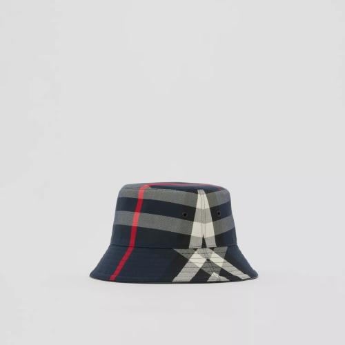  BURBERRY 22年秋冬 男士 大號格紋棉質遮陽帽 80591221