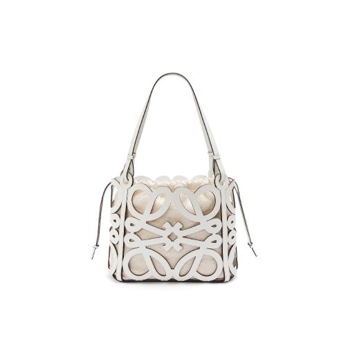  LOEWE羅意威 22年秋冬 女士 單肩包 Small Anagram cut-out tote in box calfskin A922Q05X02-