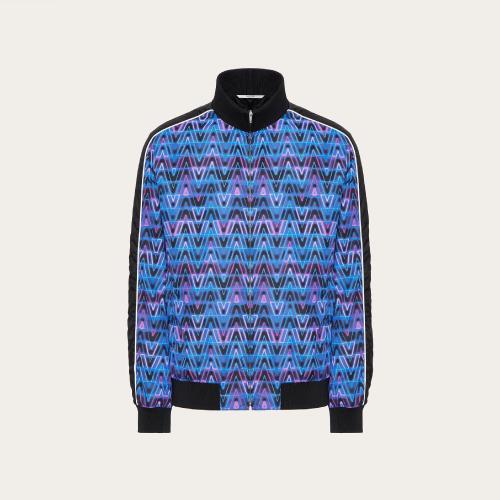  VALENTINO華倫天奴 22年秋冬 男士 夾克 BLOUSON EN NYLON IMPRIMé V NEON OPTICAL XV3CIK908