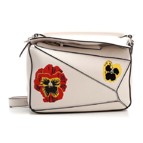  LOEWE/羅意威 女士白色時尚休閑單肩包 A510S21X71-1950 PLSX