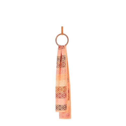  LOEWE羅意威  女士 圍巾 Anagram 羊毛和羊絨圍巾 F603253X01-3693 預定商品1-3周發貨