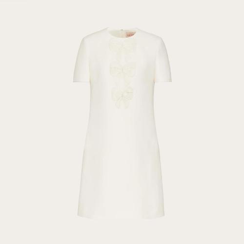  VALENTINO華倫天奴 22年秋冬 女士 連衣裙 ROBE BRODéE EN CREPE COUTURE XB3VAXJ11CFA03