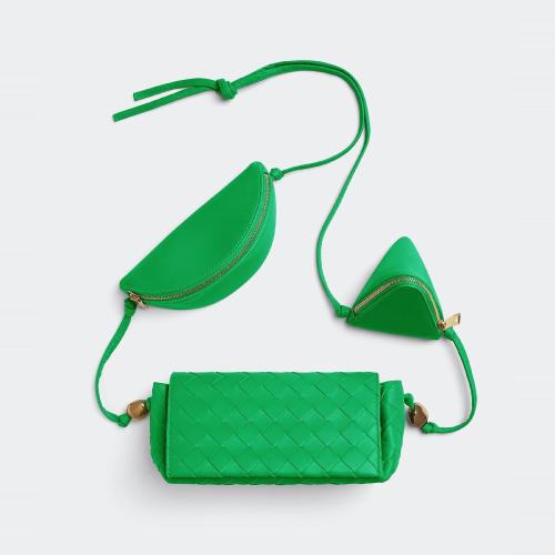  BV葆蝶家 22年秋冬 女士 單肩包 pochette a bandouliere 717429VCP3C3722