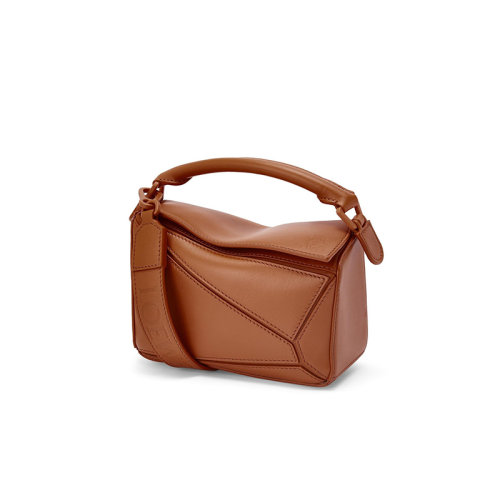 LOEWE/羅意威 22年新款 Puzzle系列 女士mini山核桃色緞面小牛皮單肩斜挎手提拼圖包A510U95X58-3627