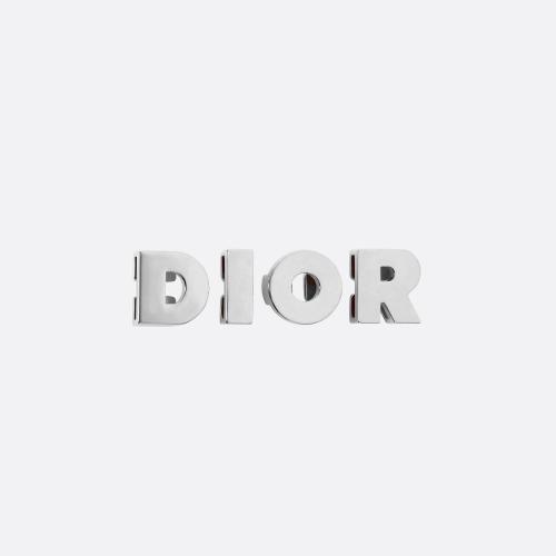  DIOR迪奧 22年秋冬 男士 掛飾 “Dior”運(yùn)動鞋吊飾 V0461HOMMT_D000 預(yù)定商品1-3周發(fā)貨