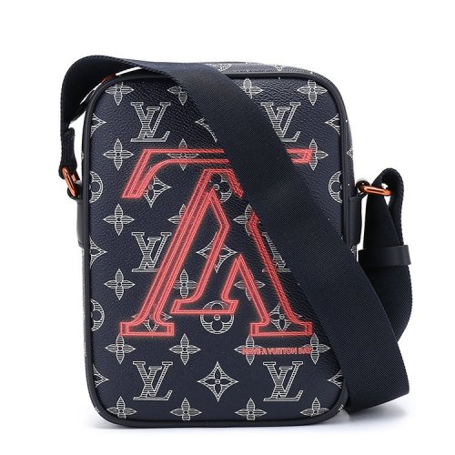 Louis Vuitton/路易威登  男女DANUBE藍色小號斜挎包