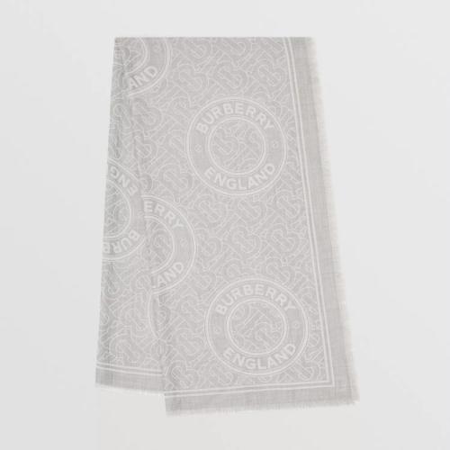  BURBERRY 22年秋冬 男士 蒙太奇印花羊絨提花輕盈圍巾 80451191 預定商品1-3周發貨