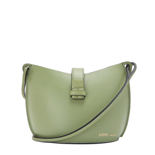 LOEWE/羅意威 22春夏新款Moulded Bucket系列 女士迷迭香色小牛皮斜挎單肩水桶包0010650919