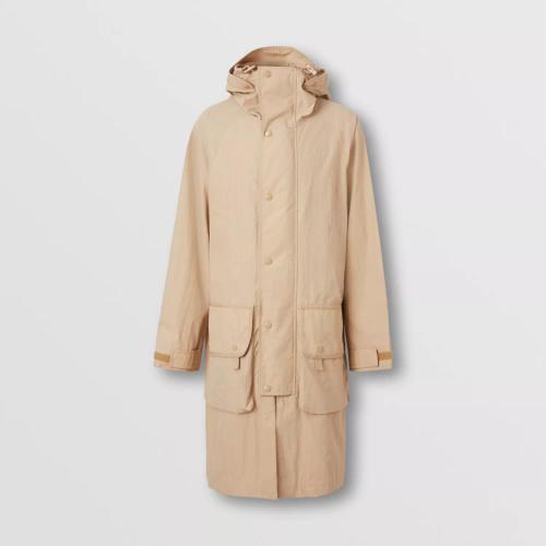  BURBERRY 22年秋冬 男士 功能性棉質風雪大衣 80573531