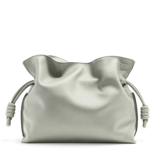LOEWE/羅意威 22春夏新款Flamenco系列 女士灰白色納帕牛皮革徽標壓印配可拆卸肩帶抽繩開合單肩斜挎手拿包0010697456