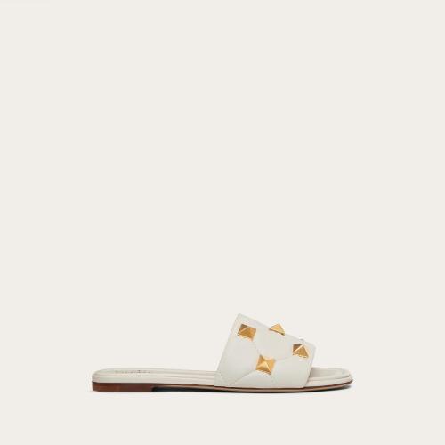  VALENTINO華倫天奴 22年秋冬 女士 平底涼鞋 CLAQUETTES ROMAN STUD EN NAPPA MATELASSé 2W2S