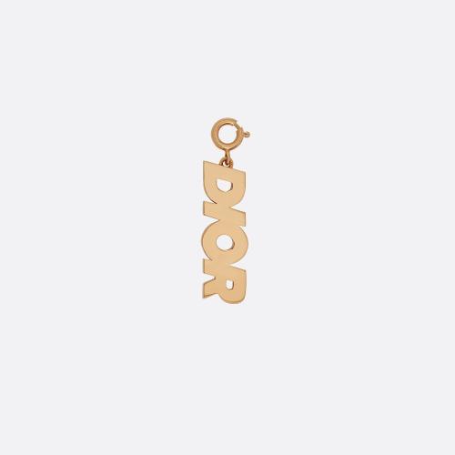 DIOR迪奧 男士 掛飾 “DIOR”運(yùn)動鞋吊飾 V0458HOMMT_D300 預(yù)定商品1-3周發(fā)貨