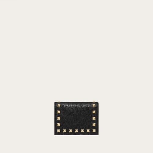  VALENTINO華倫天奴 22年春夏 女士 卡包 PETIT PORTEFEUILLE ROCKSTUD EN VEAU GRAINé WW2 預(yù)定商品1-3周發(fā)貨