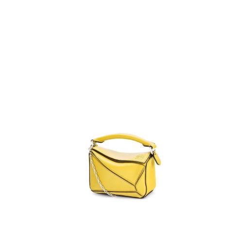  LOEWE羅意威 22年秋冬 女士 單肩包 Nano Puzzle bag in classic calfskin A510U98X01-8100 預定商品1-3周發貨
