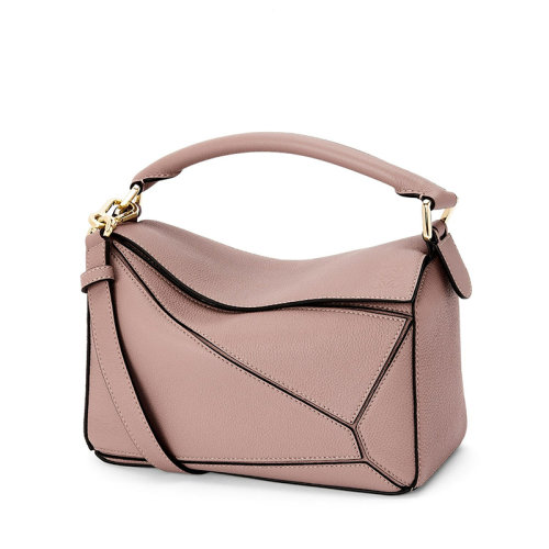LOEWE/羅意威 22春夏新款PUZZLE系列 女士小號深腮紅粒面小牛皮金扣單肩斜跨手提包0010687390