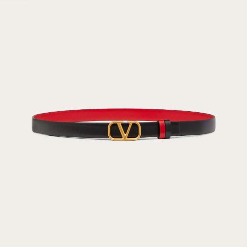  VALENTINO華倫天奴 22年春夏 女士 腰帶 CEINTURE RéVERSIBLE VLOGO SIGNATURE EN VEAU BRILL 預定商品1-3周發貨
