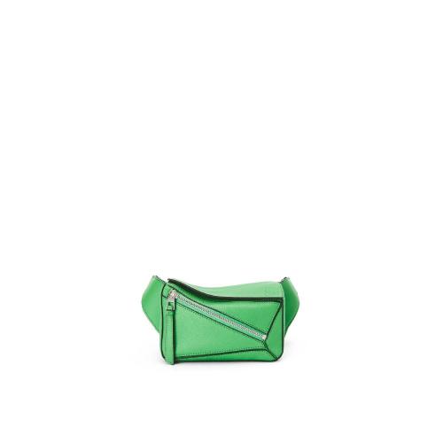  LOEWE羅意威 22年秋冬 女士 單肩包 Mini Puzzle bumbag in classic calfskin B510U89X02-4240