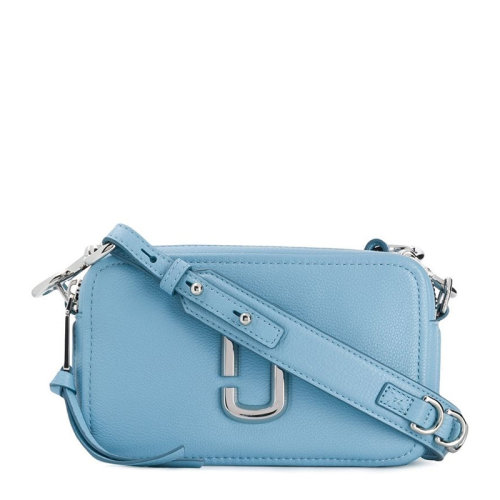Marc Jacobs/馬克雅各布斯 女士薄霧藍(lán)牛皮革經(jīng)典金屬徽標(biāo)裝飾拉鏈開合單肩包斜挎包相機(jī)包女包 M0014591-453