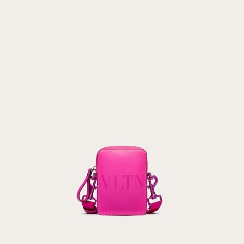  VALENTINO華倫天奴 22年秋冬 男士 單肩包 PETIT SAC a BANDOULIERE VLTN EN CUIR 1Y0B0943CCV
