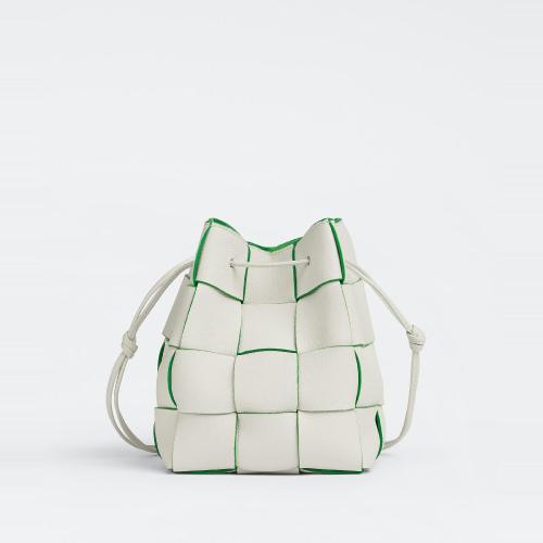  BV葆蝶家 22年秋冬 女士 單肩包 sac seau cassette petit format 680218V1Q719045