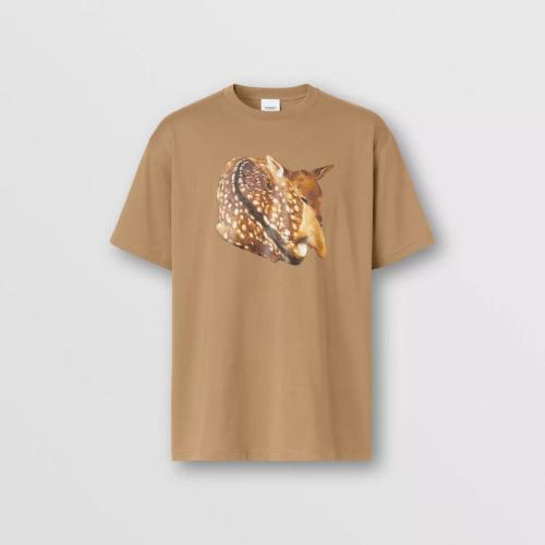  BURBERRY 22年秋冬 男士 小鹿印花棉質寬松 T 恤衫 80575331