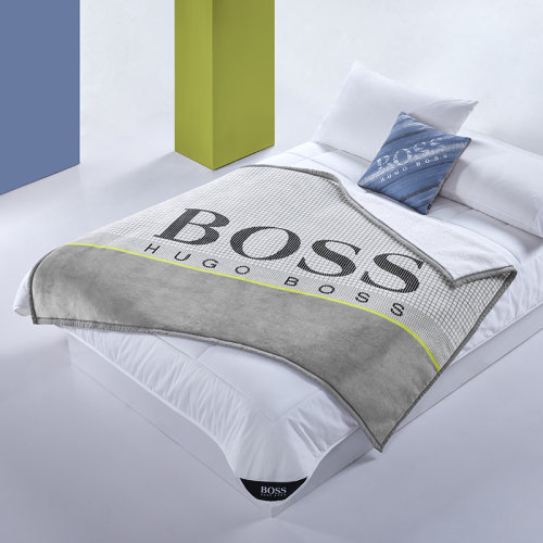 HUGO BOSS 經典格仿紋羊羔絨毯絨面柔軟140*180cm