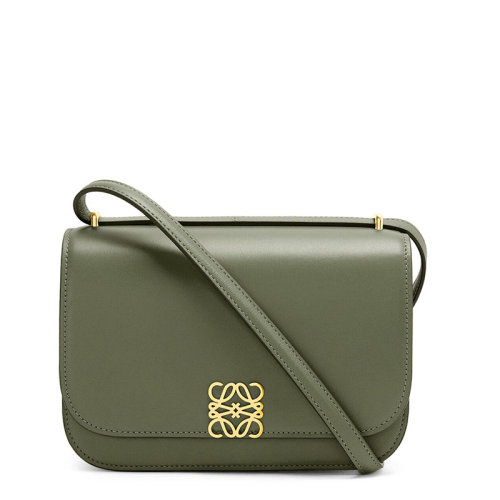 LOEWE/羅意威 20  Goya系列 女士小號鱷梨綠真絲小牛皮金屬徽標(biāo)磁扣單肩斜挎包0010594323