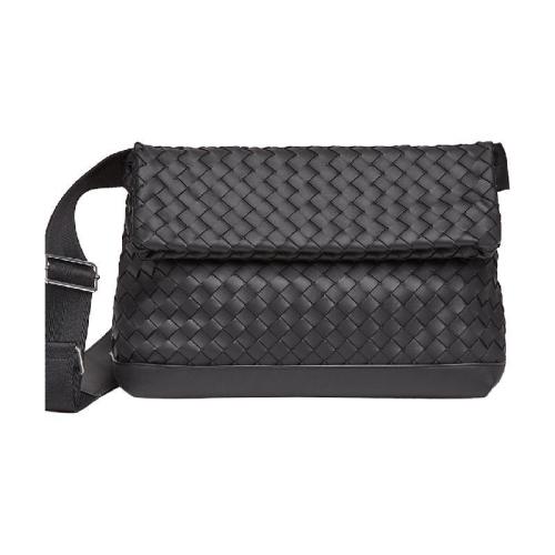  BV葆蝶家 男士 單肩包 SAC MESSENGER 651836V0E528803 預(yù)定商品1-3周發(fā)貨