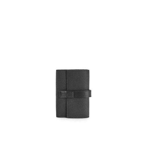  LOEWE羅意威 22年秋冬 女士 錢包 小號柔軟粒面牛皮革垂直錢包 C660S86X01-1100 預定商品1-3周發貨
