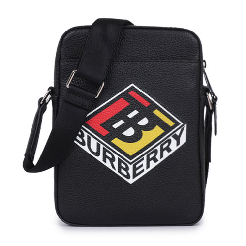 BURBERRY/博柏利 巴寶莉TB新款男包 男士TB立體圖案黑色小牛皮斜挎包 80223181