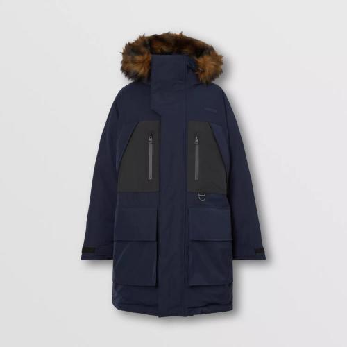  BURBERRY 22年秋冬 男士 人造皮草裝飾寬松風雪大衣 80581281
